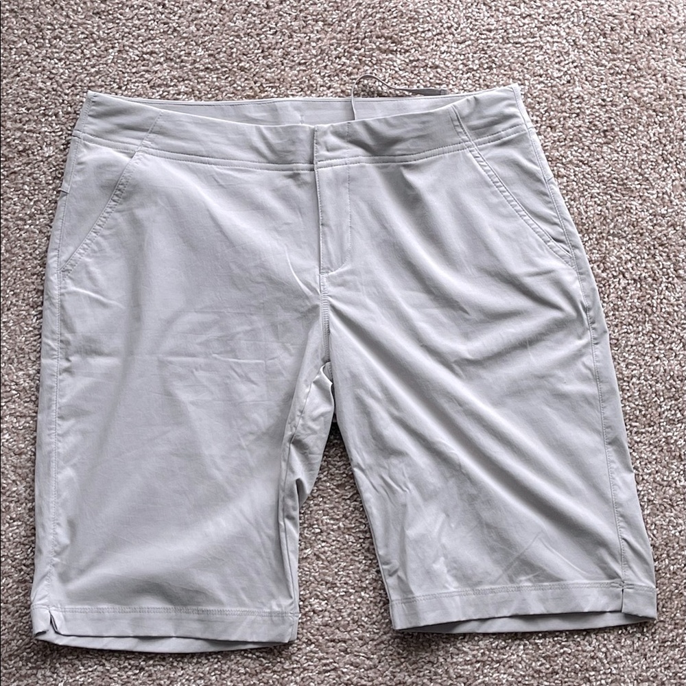 Columbia Shorts